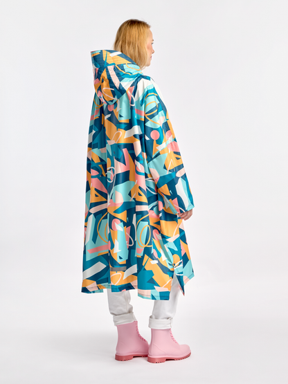 raincoat-colourful-geometry-b9/b9d92eecb0130c302b0434feec387c713a3d657f