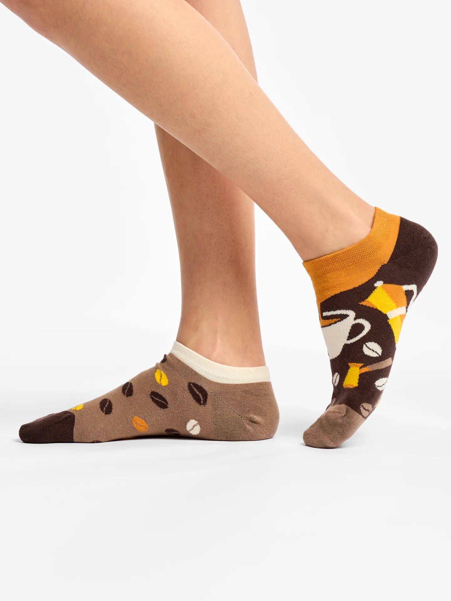 sneaker-socks-coffee-beans-c0/c041b02c08efc9f32bfa68d26678b6557cda61bc