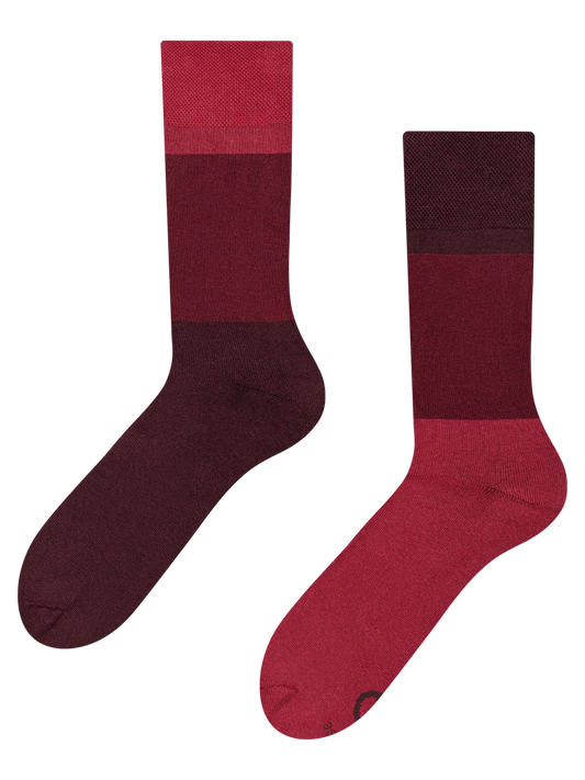 warm-socks-maroon-tri-color-70/707e702af52ec12d20fe0e805efce996ce7f74d7