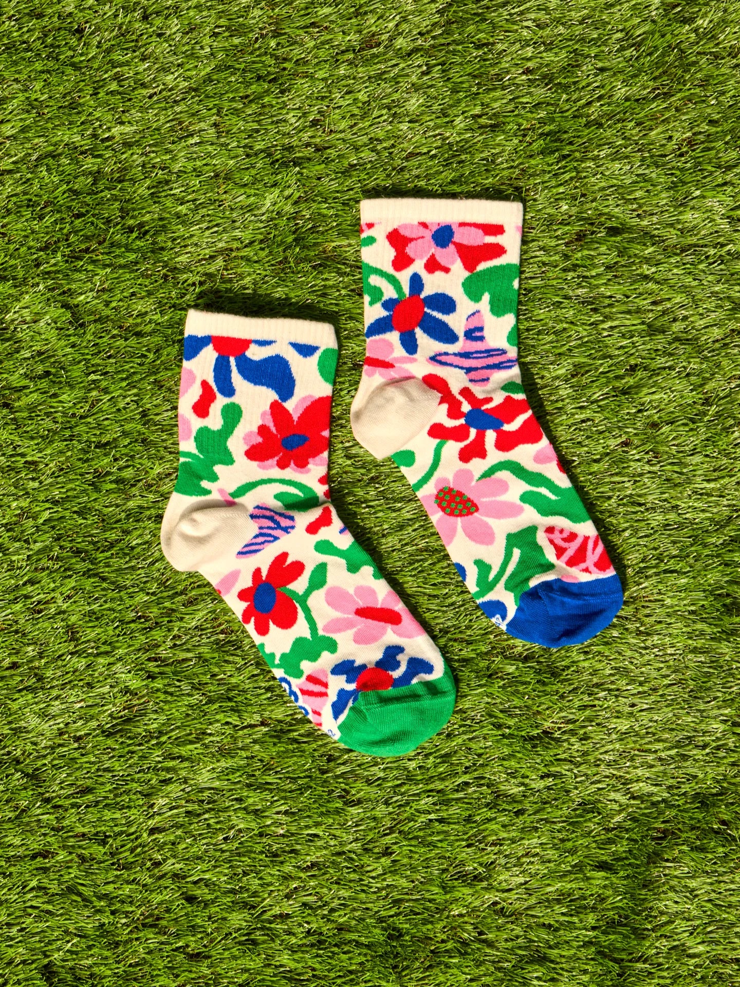 crew-socks-crazy-flowers-cf/cf615e13c977a7ce39dce6ec569d8b9952db8c31