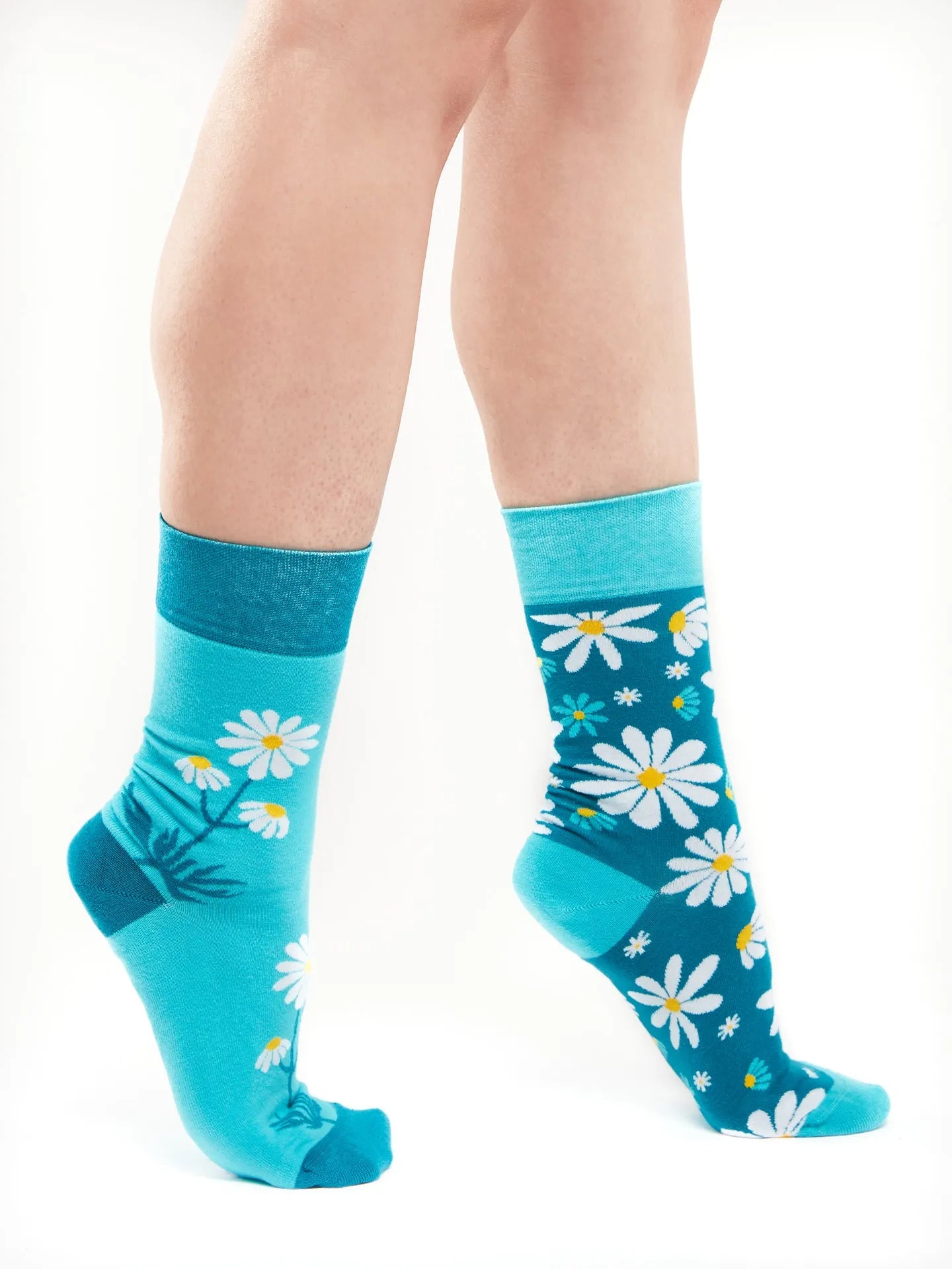 regular-socks-chamomile-da/da331f6bac4a72723f672c351d3d7d62feee71fe