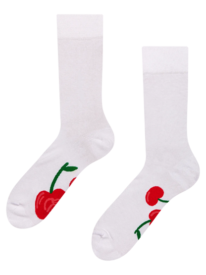regular-socks-red-cherries-de/de51d83b2259c01c2267f9819689303814c01b54