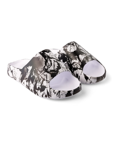 Sandalias alegres chunky Manchas en blanco y negro