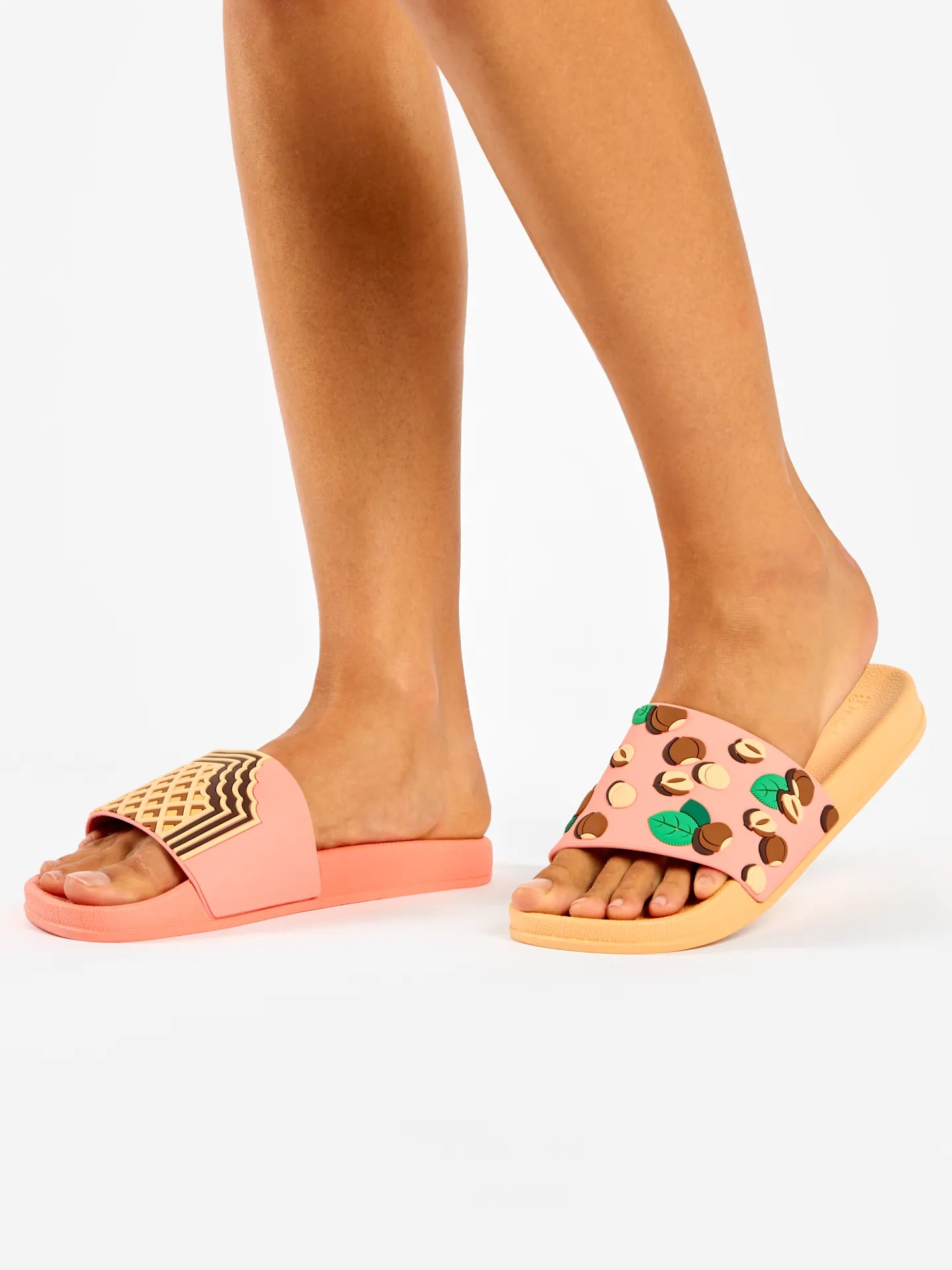 slides-nut-biscuit-f4/f42db9333f1f226476fdda08fbf47b5908d7fae6