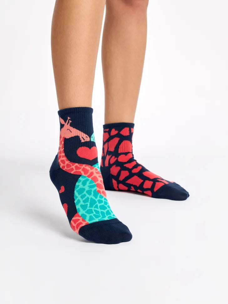 crew-socks-giraffes-on-a-date-f8/f848a1be61a12f868d34c71575569cd6af990234