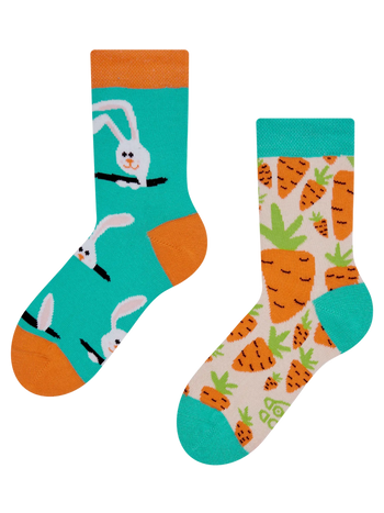 Calcetines infantiles alegres Zanahoria y conejo